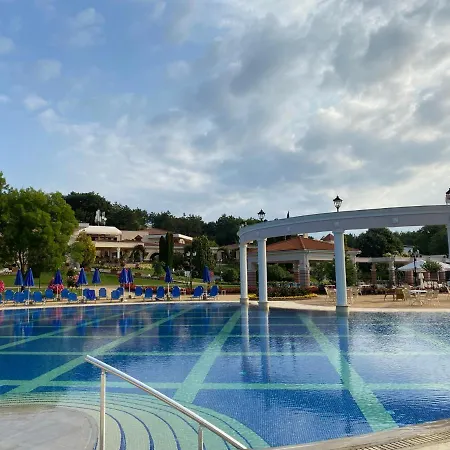 Rezort Duni Belleville 4*